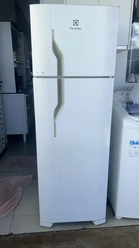 Geladeira Eletrolux