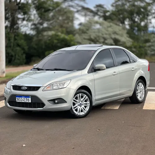 Ford Focus Ghia Sed. 2.0 16v/2.0 16V Flex AUT 2011