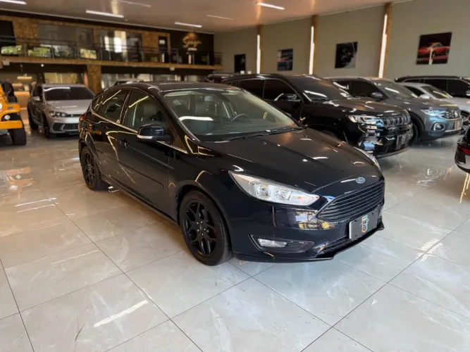 Ford Focus 2.0 16v/se/se Plus Flex 5P Aut. 2016