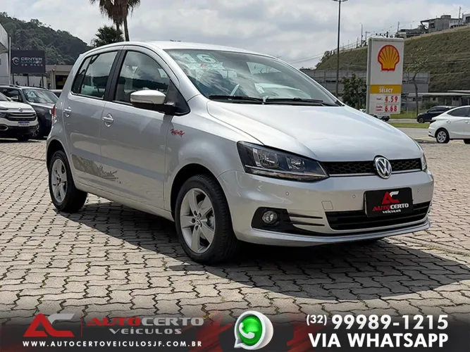 Volkswagen Fox Rock IN RIO 1.6 MI Total Flex 8V 5P 2016