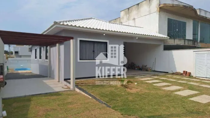 Casa com 3 quartos para alugar, 170 m² por R$ 6.245/mês - Itaipuaçu - Maricá/RJ