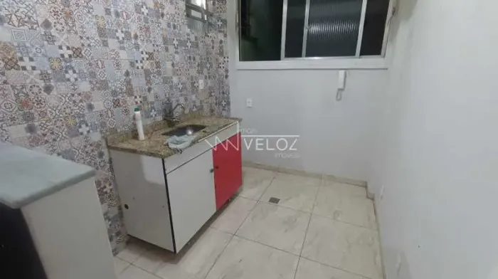 Apartamento - / Residencial / Santa Teresa