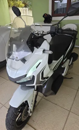 HONDA ADV 2021 | 15.800 KM | TROCO POR CARRO
