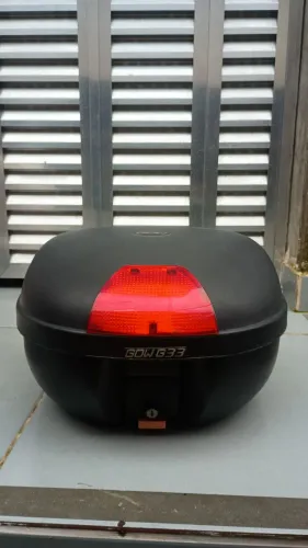 Baú para moto Gow 33L preto