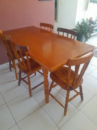 Conjunto Mesa de Jantar Piratini com 6 Cadeiras Mel