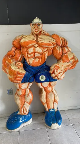 Boneco para loja de Suplementos 