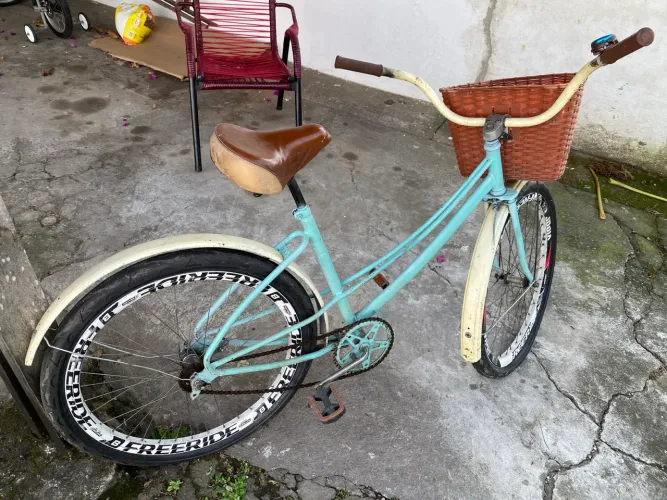 Bicicleta Cecí usada
