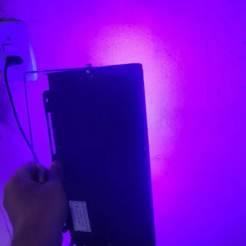 Refletor UV 220v 14x25cm luz negra (usado)