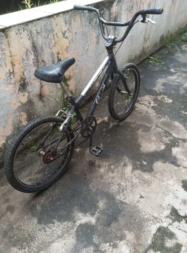 Bicicleta CALOI aro 20 