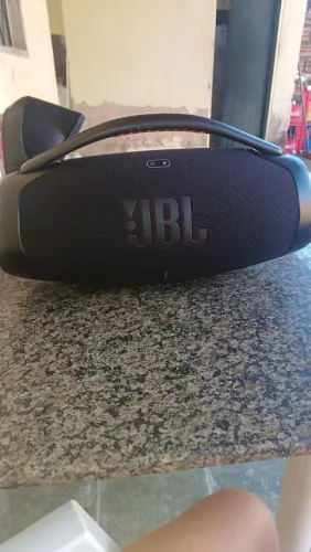 Vende-se: JBL BOOMBOX 3