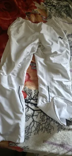 Calça esportiva Adidas