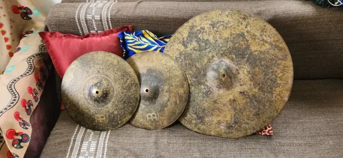 Set Meinl Byzance Vintage Pure Hihat 14 e Light Ride 22