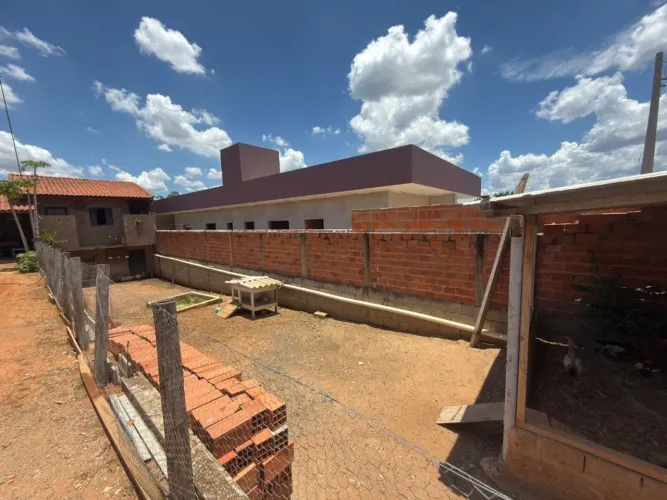 Casa com 1 dormitório à venda, 50 m² por R$ 125.000 - Jardim Imperial - Jaguariúna/SP