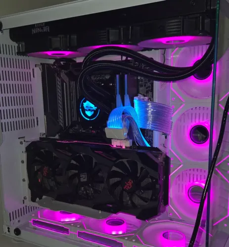 Placa de Vídeo RX 5700XT Red Devil Triple Fan RGB