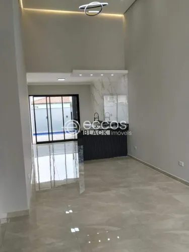 Casa em condomínio à venda, 2 quartos, 1 suíte, 2 vagas, Jardim Residencial Villagio Ipane