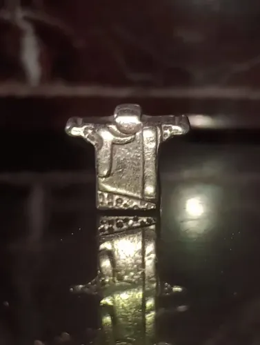 Vendo berloque de Cristo redentor marca vivara em Fortaleza ce 