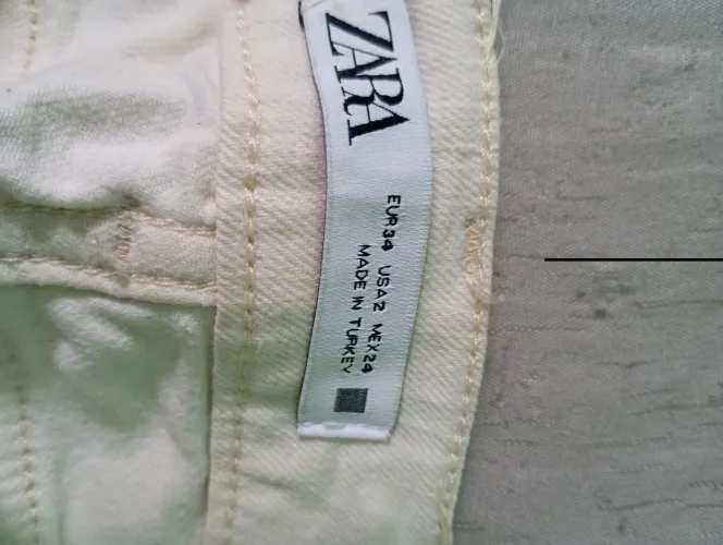 Calça Zara