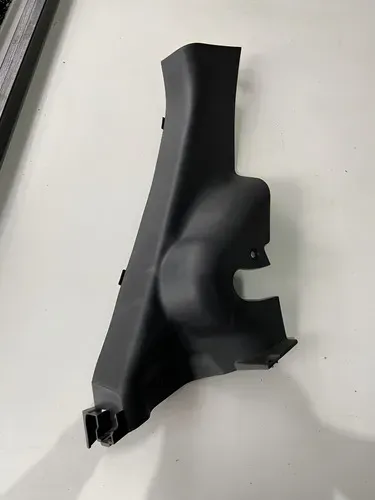 Moldura Soleira Da Coluna T.d Hyundai I30 2.0 2010 2011 Preto