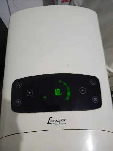 Arcondicionado portatico 9000ibtu com comtrole remoto