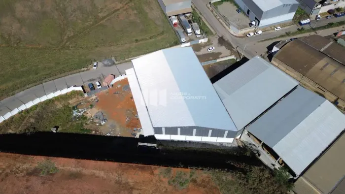 Galpão Comercial - 1300 m² - Colina - Cariacica/ES