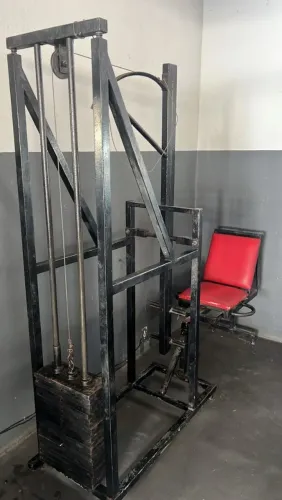 Leg press