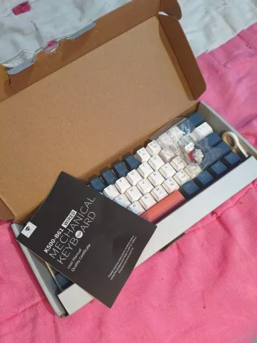 Machenike k500-B61 mini teclado mecânico formato 60% com fio.