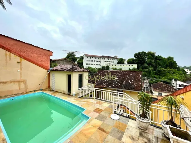 Casa com 4 dormitórios à venda, 220 m² por R$ 650.000,00 - São Lourenço - Niterói/RJ