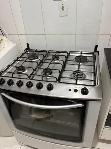 Fogão 6 bocas Electrolux