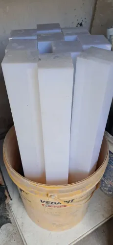 To vendendo essas luminárias com alguas lâmpadas já