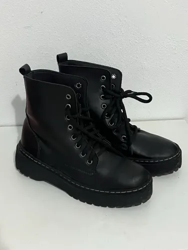 Coturno feminino 37