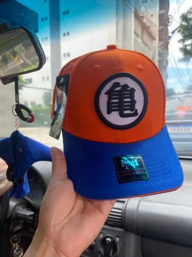 Bonés do dragon ball e super mario