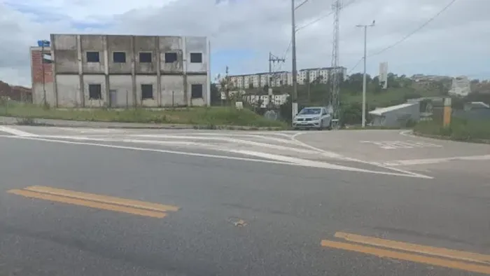 Terreno à venda, 226 m² por R$ 75.000,00 - Ajuda de Cima - Macaé/RJ