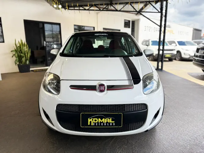 Fiat Palio Sporting 1.6 Flex 16V 5P 2014