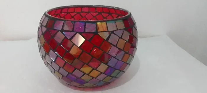 Vaso em vitral multicolorido redondo estilo Tiffany 15 cm de diâmetro