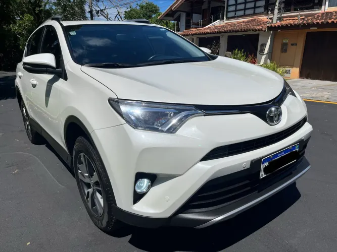 Toyota RAV4 2.0 Top 4X2 16V Aut. 2017
