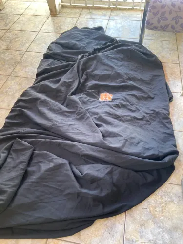 Capa Preta para Quiosque de Shopping - Sob Medida