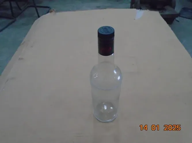 Garrafa Vidro-1 litro R$. 1,50