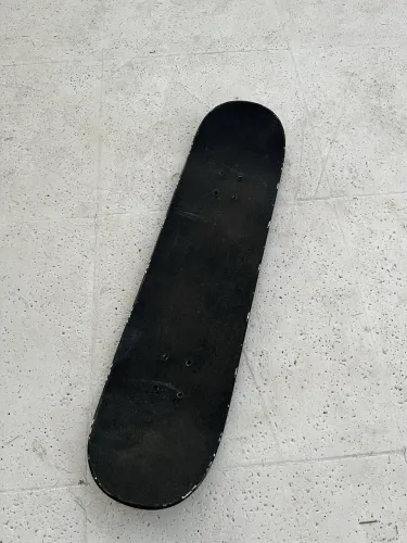 Shape Skate Milk 8.10