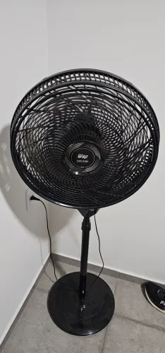 Ventilador de pé