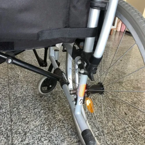 Cadeira de rodas Ottobock Start M2 ? nova - em Fortaleza