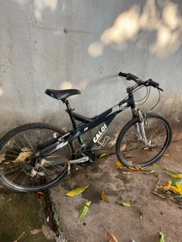Bicicleta Caloi T-Type Aro 26 21 Marchas Alumínio