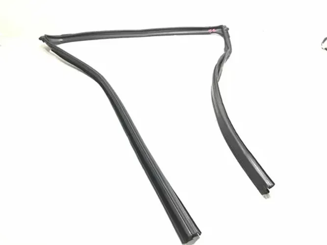 Canaleta Borracha Vidro Porta Tras Esquerda Honda Cr-v 2021