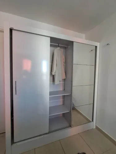 Guarda Roupa