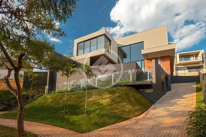 CASA MOBILIADA 4 QUARTOS À VENDA NO CONDOMÍNIO ALPHAVILLE codigo: 343474