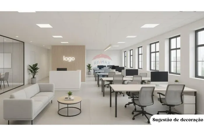 Andar corrido de 437m² para aluguel com acesso por escadas | Ponto comercial com alta traf