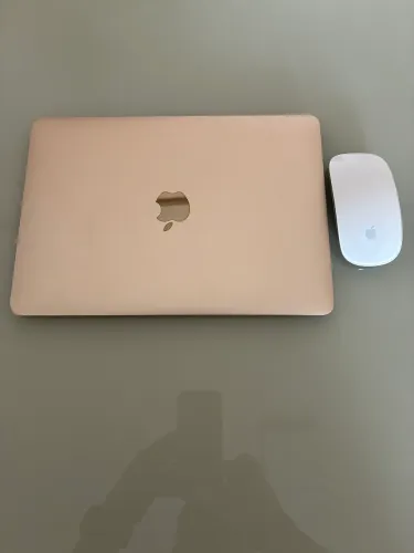 MacBook M, A1534, 8gb, SSD256 +Magic Mouse