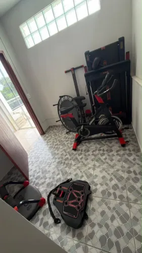 EQUIPAMENTOS DE ACADEMIA SEMINOVOS