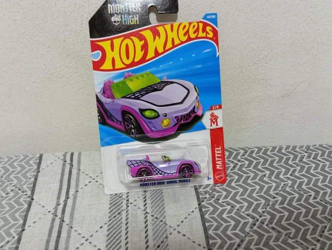 Hot Wheels Monster High