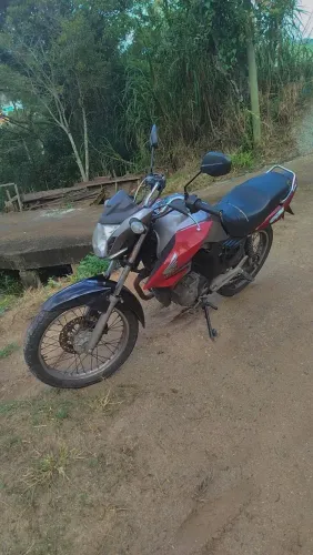 Vendo 150 Titan ks 2010