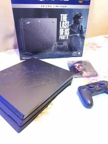 PlayStation 4 Pro The Last of Us Part II Limited Edition